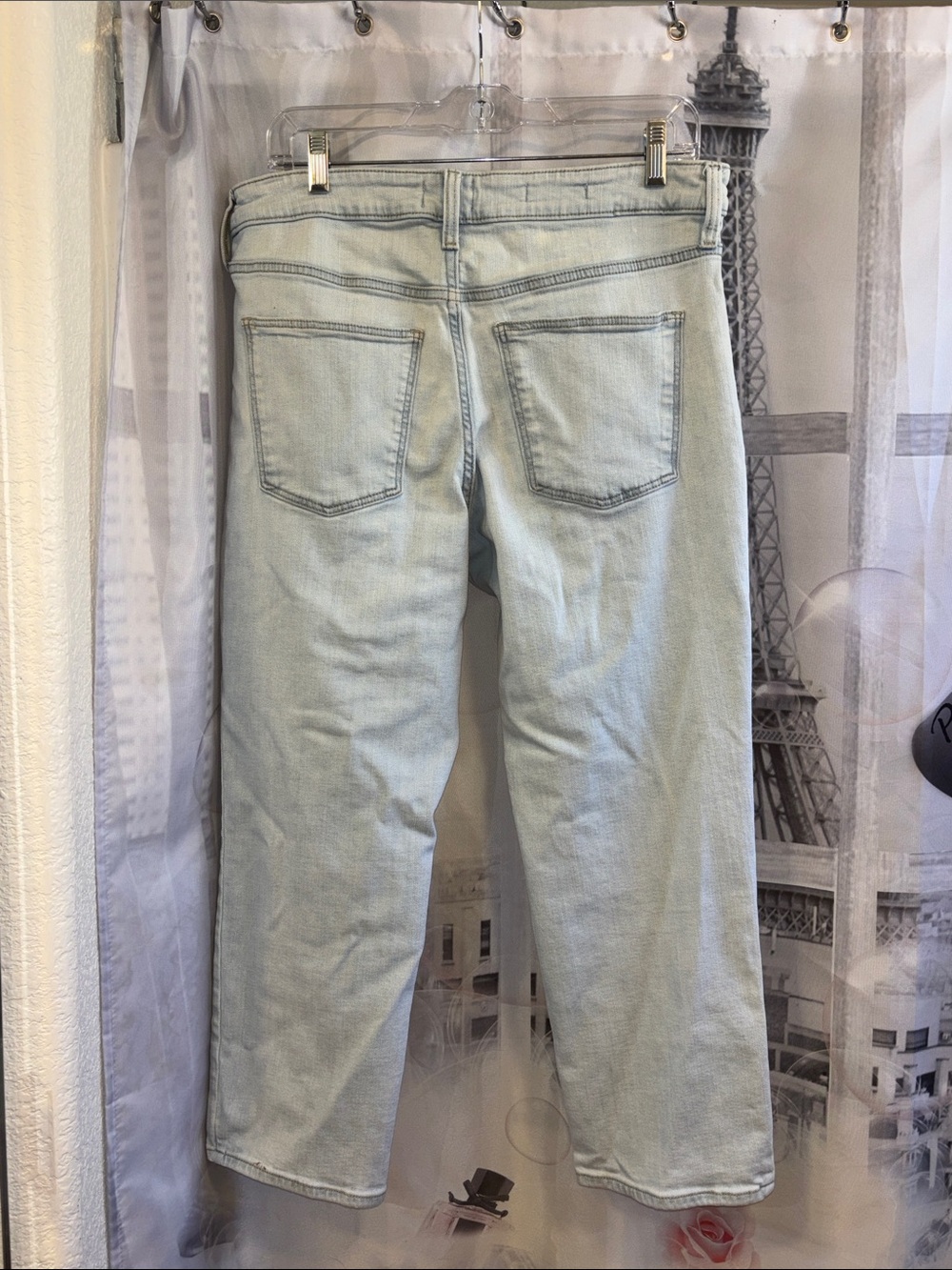 Universal Thread High Rise Slim Straight Light Wash Jeans - Picture 2 of 5